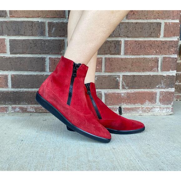 size 9 vintage 90s Red ZIPPERS suede leather PLATFORM CREEPERS ankle boots Italy - Picture 4 of 10